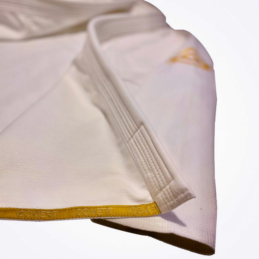 SAISHO KIMONO               (White COVERT GI)